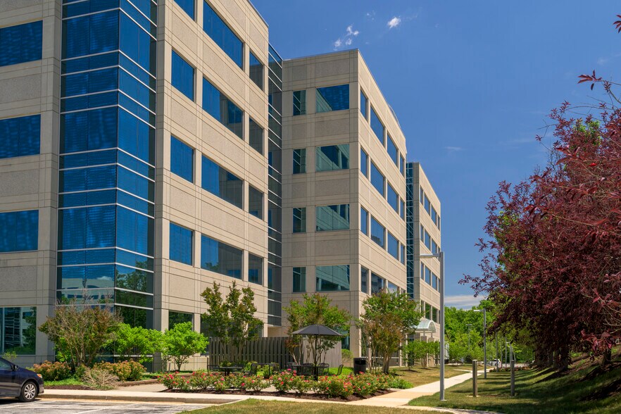 2711 Technology Dr, Annapolis Junction, MD à louer - Photo de l’immeuble – Image 2 sur 7