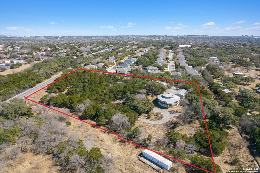 8060 Prue Rd, San Antonio, TX à vendre - Photo de l’immeuble – Image 1 sur 7