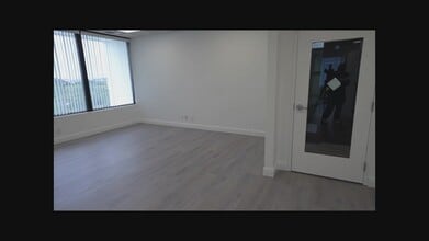 2290 10th Ave N, Lake Worth, FL à louer - Vidéo sur l’annonce professionnelle 