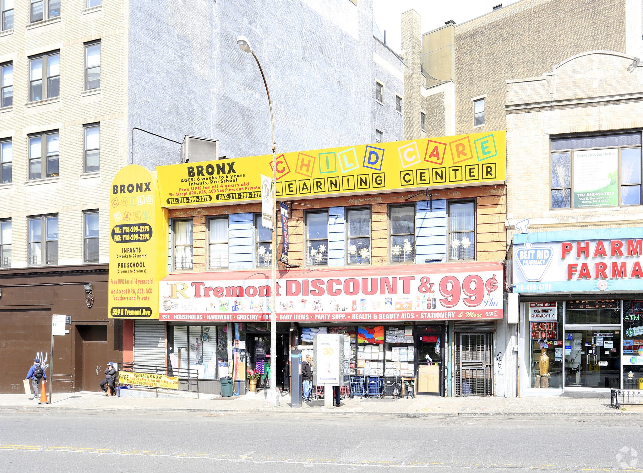 559 E Tremont Ave, Bronx, NY à louer Photo principale– Image 1 sur 4