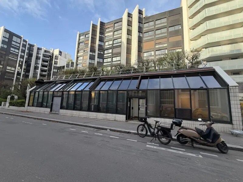 5 Rue Aumont-Thiéville, Paris à vendre Photo de l’immeuble– Image 1 sur 12