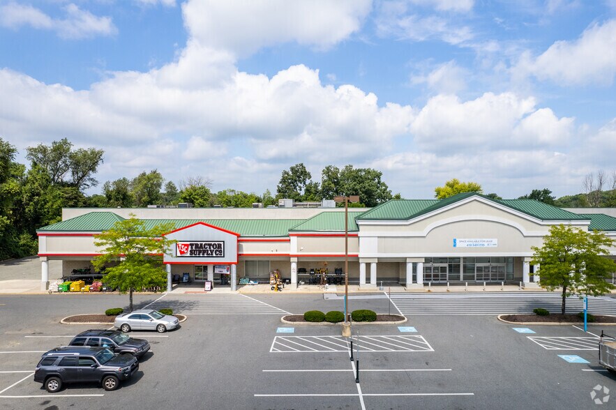 447-499 E Uwchlan Ave, Chester Springs, PA à louer - Photo de l’immeuble – Image 2 sur 10