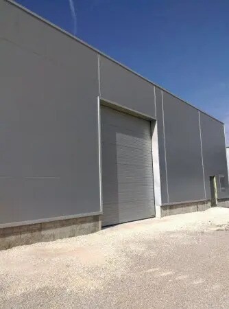 Industriel/Logistique dans Perpignan à louer Photo de l’immeuble– Image 1 sur 5