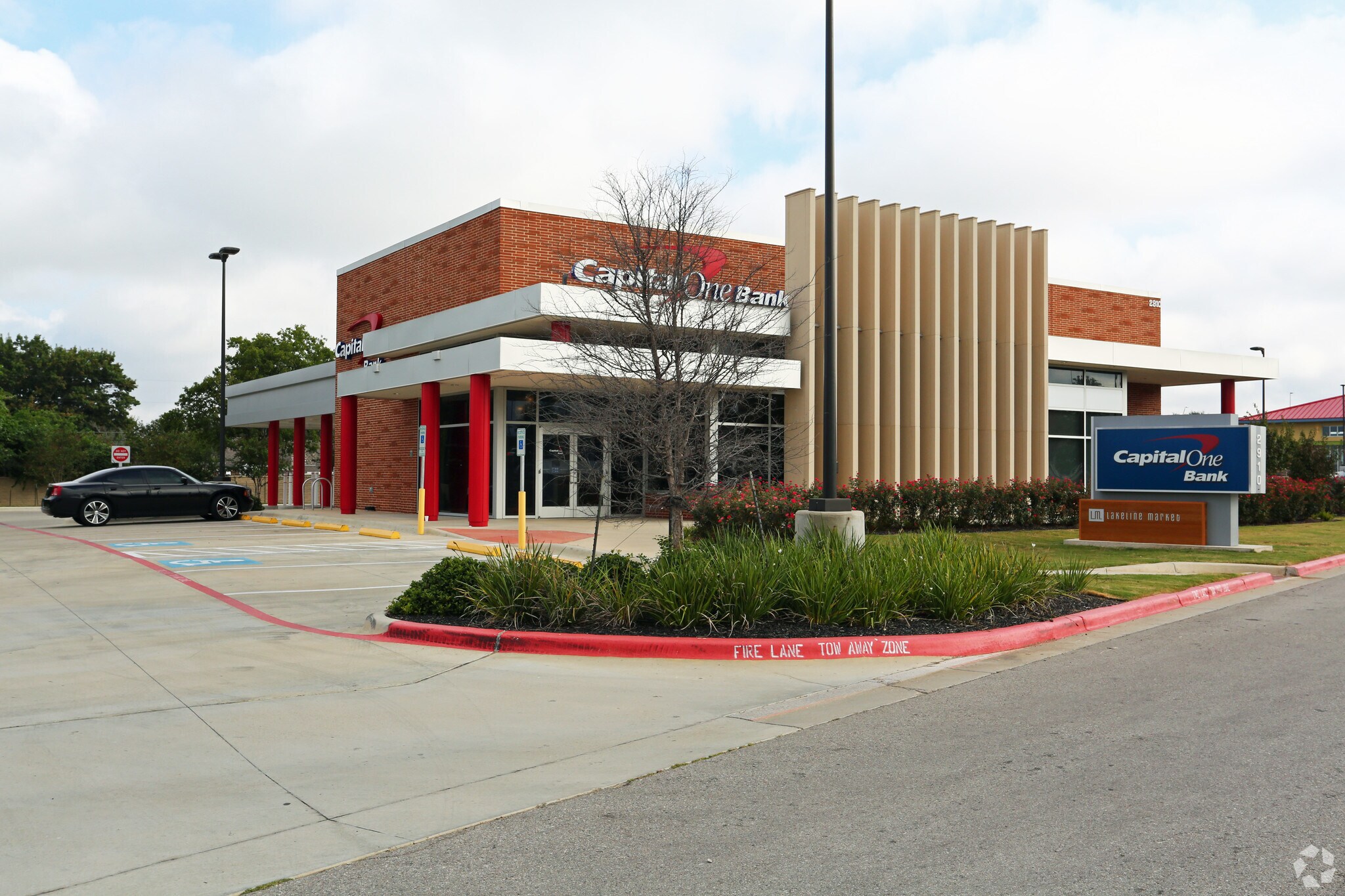 2910 S Lakeline Blvd, Cedar Park, TX à louer Photo principale– Image 1 sur 4
