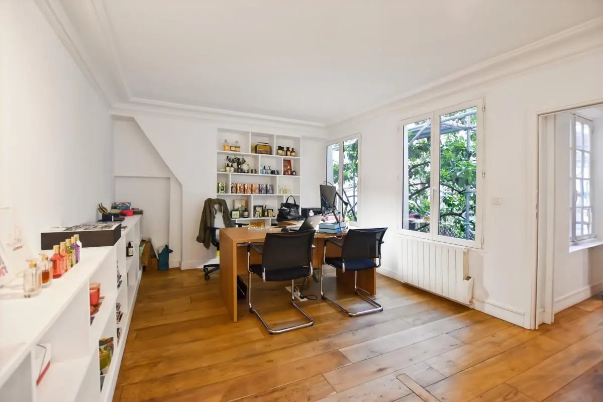 Bureau dans Paris à louer Photo de l’immeuble– Image 1 sur 8