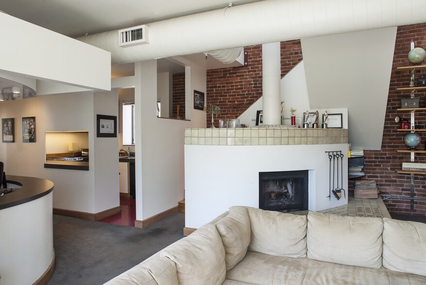 71 SW Oak St, Portland, OR à louer - Photo intérieure – Image 3 sur 25
