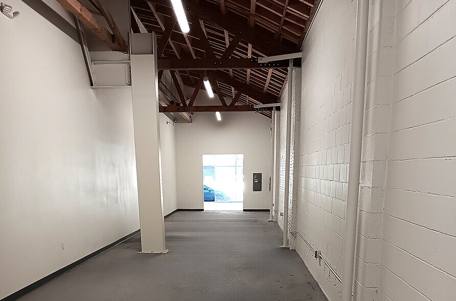 1212 Wall St, Los Angeles, CA à louer - Photo intérieure – Image 3 sur 5