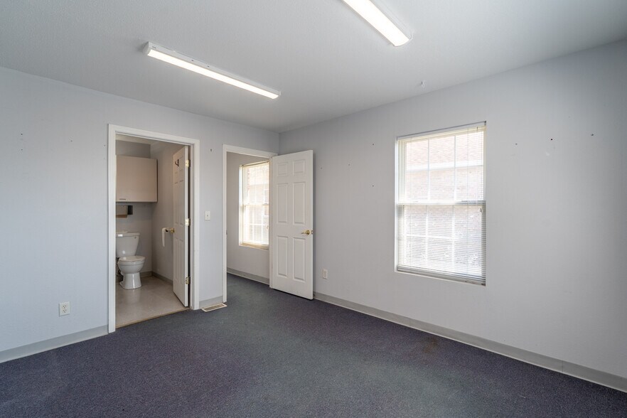 22 Professional Park Dr, Maryville, IL à louer - Photo de l’immeuble – Image 2 sur 18