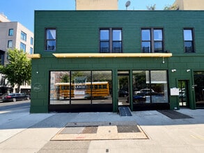 148 Tompkins Ave, Brooklyn, NY à louer Photo intérieure– Image 2 sur 11