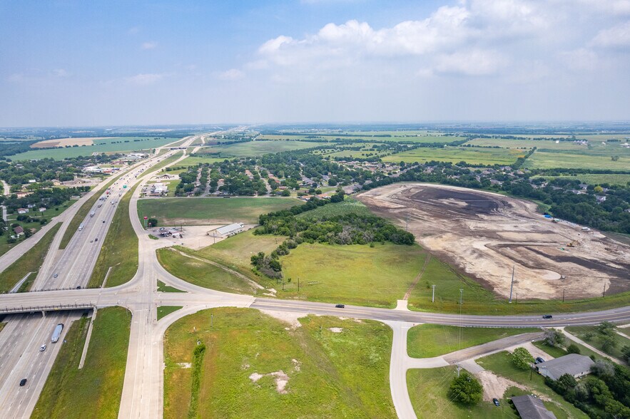 4.031 Acres Prime Commercial Site - Lorena,TX - Terrain