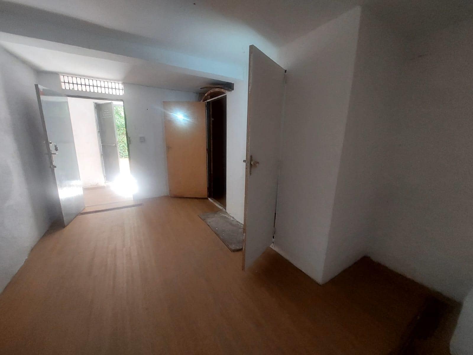 Immeuble residentiel dans Madrid, Madrid à vendre Photo intérieure– Image 1 sur 4