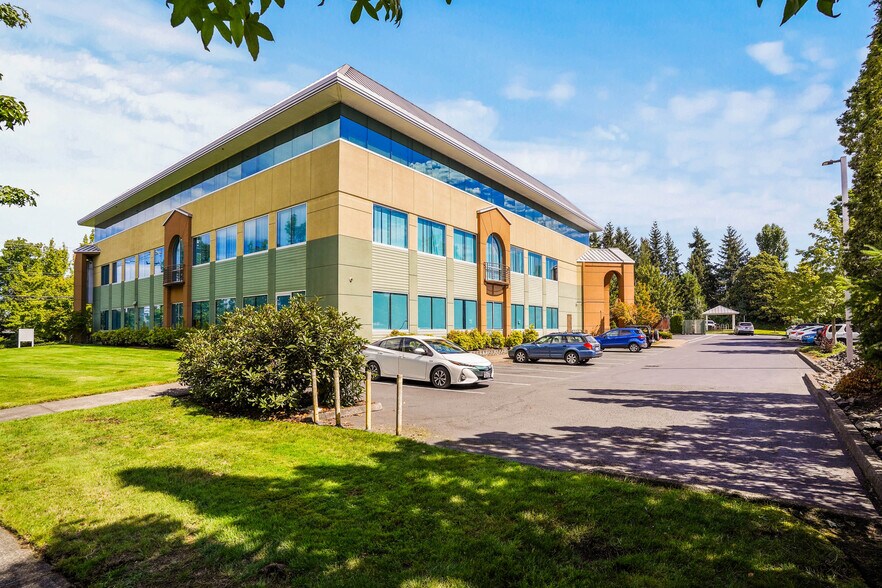 6902 SE Lake Rd, Milwaukie, OR à louer - Photo de l’immeuble – Image 3 sur 7