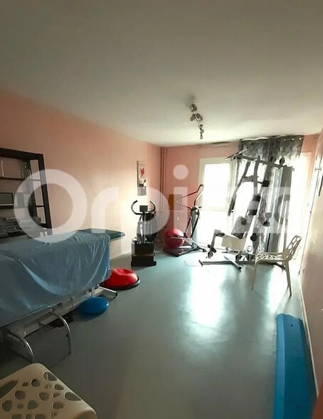 122 Boulevard De Lamballe, Fleury-les-Aubrais à louer - Photo de l’immeuble – Image 3 sur 5