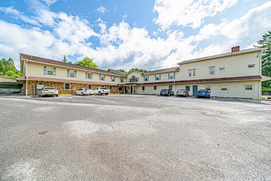 170 Phillips St, Jerome, PA à vendre - Photo de l’immeuble – Image 3 sur 15