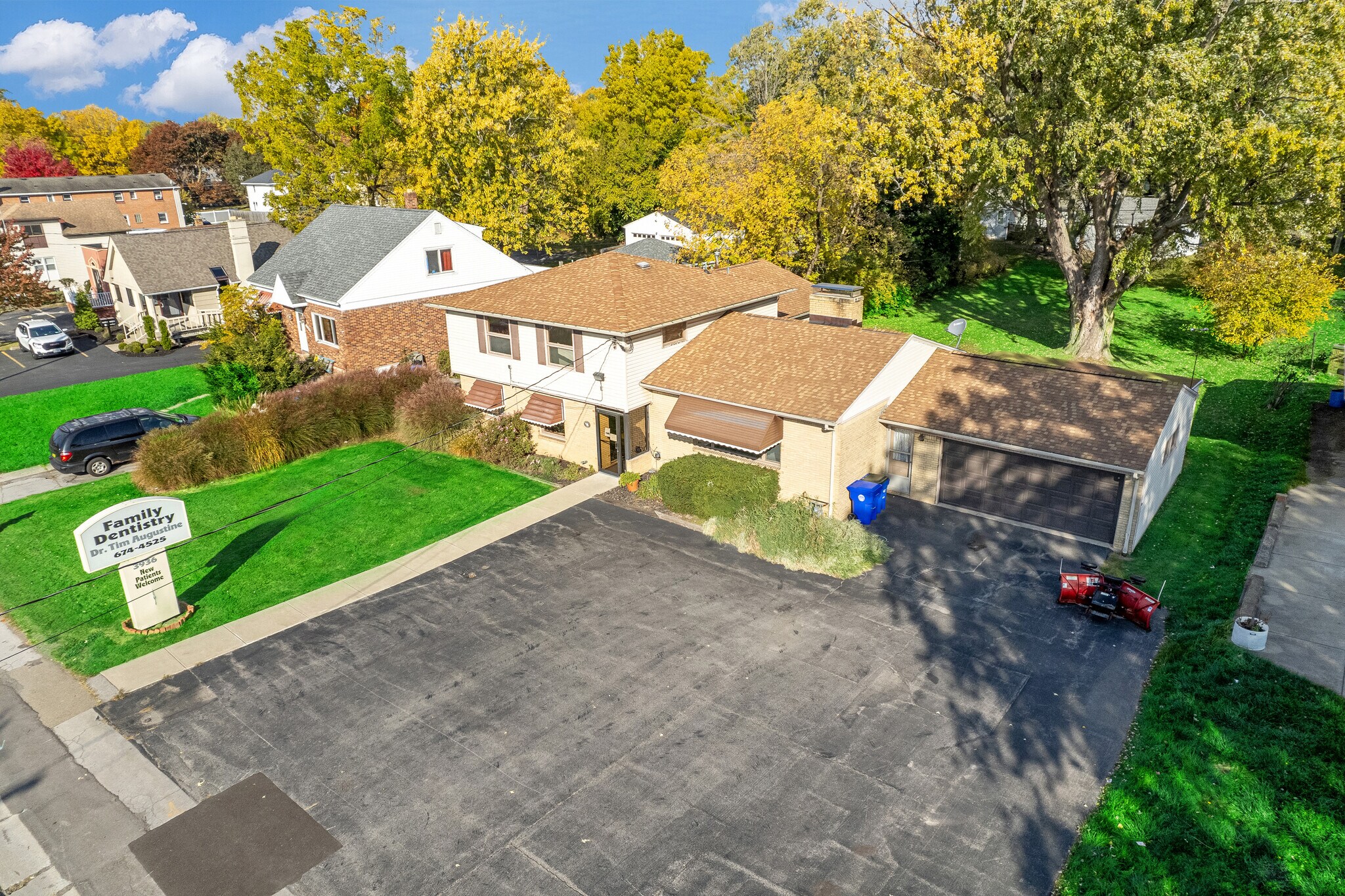 3936 Seneca St, Buffalo, NY à vendre Photo de l’immeuble– Image 1 sur 64