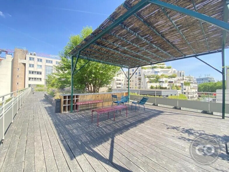 Bureau dans Boulogne-Billancourt à louer - Photo de l’immeuble – Image 1 sur 9