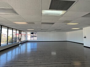2436-2678 E FM-1960, Houston, TX à louer Photo intérieure– Image 2 sur 4
