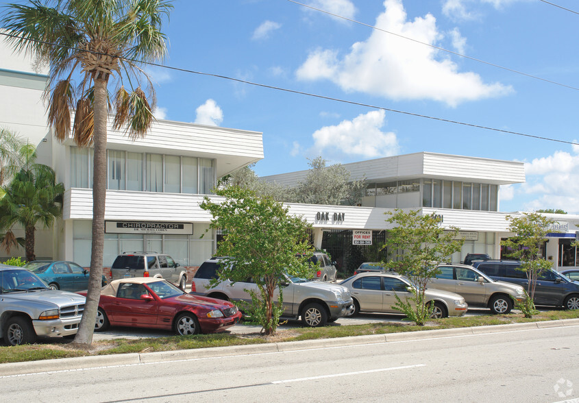 2631 E Oakland Park Blvd, Fort Lauderdale, FL à louer - Photo principale – Image 1 sur 16