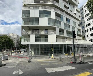 Plus de détails pour Local commercial à louer