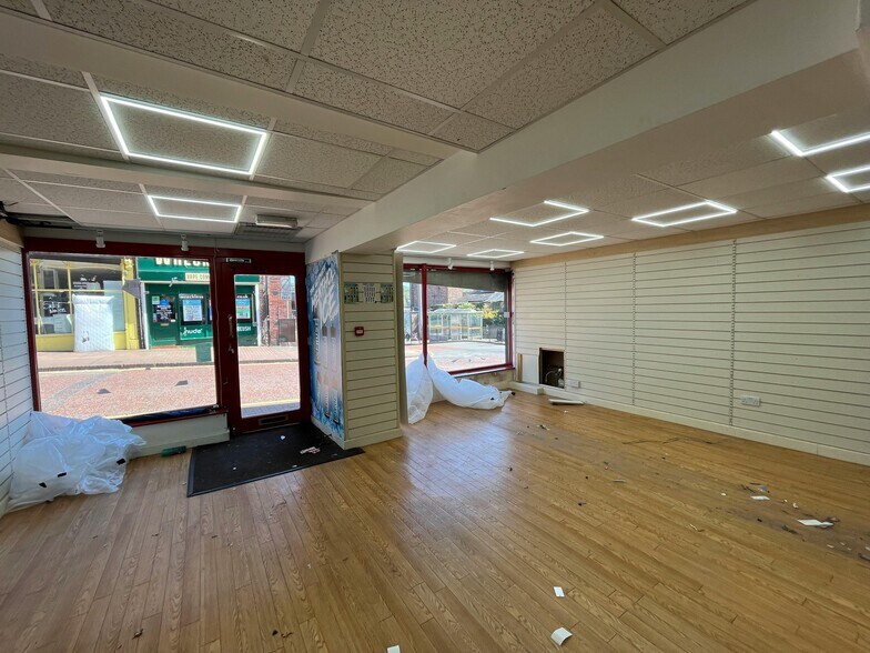 71-73 Mill St, Macclesfield à louer - Photo de l’immeuble – Image 3 sur 8