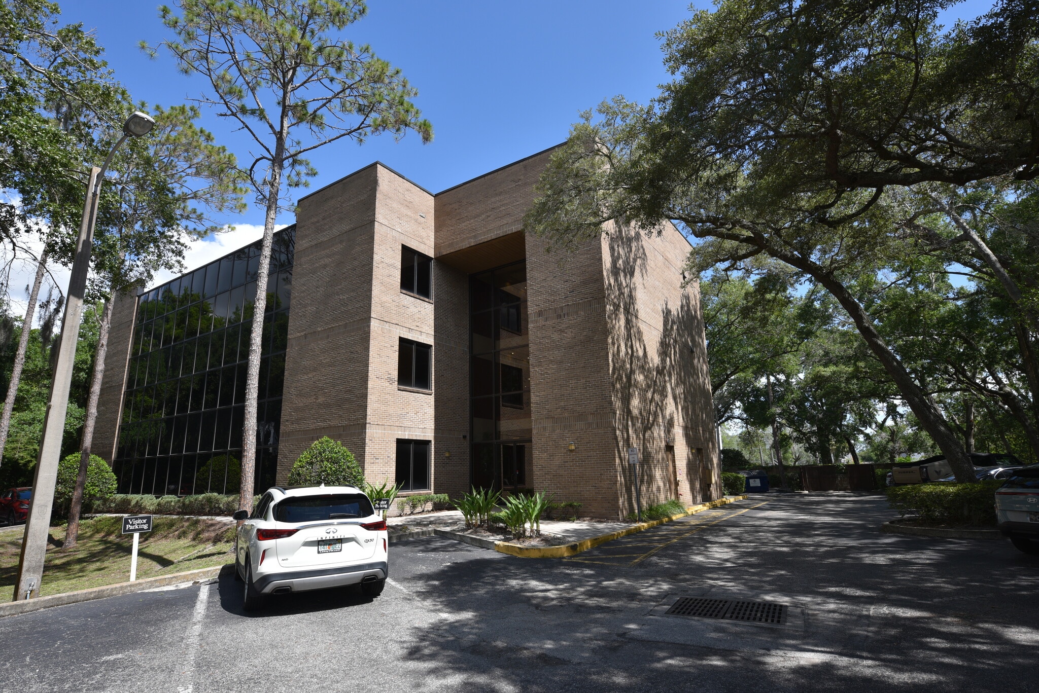234 N Westmonte Dr, Altamonte Springs, FL à louer Photo de l’immeuble– Image 1 sur 8