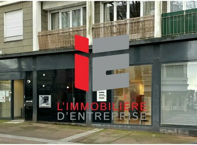 Bureau dans Lorient à louer - Photo de l’immeuble – Image 1 sur 3