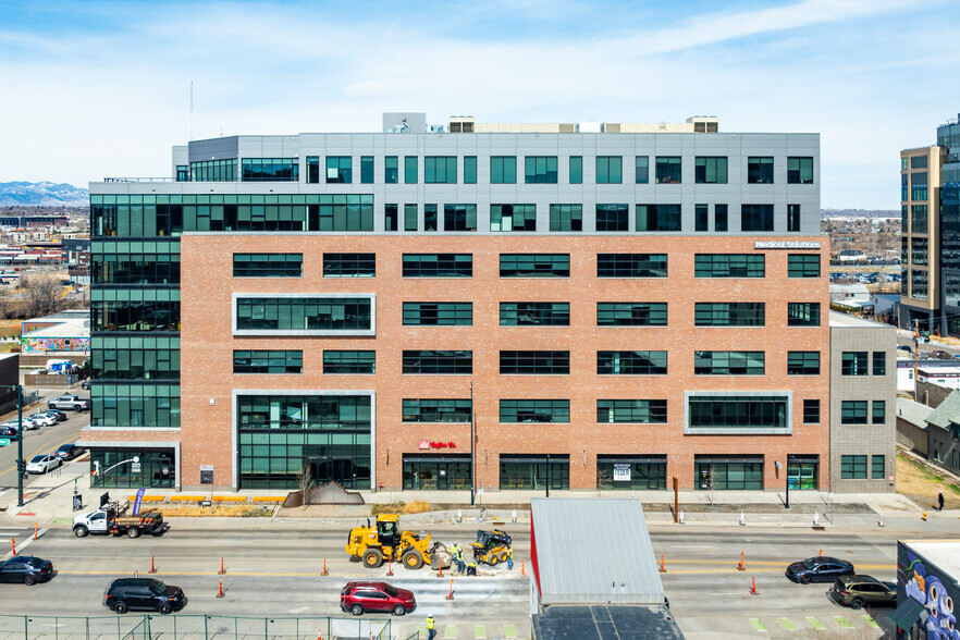 3513 Brighton Blvd, Denver, CO à louer - Photo de l’immeuble – Image 2 sur 30
