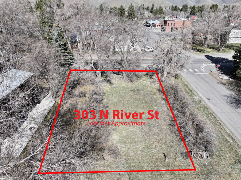 303 N River St, Hailey, ID à vendre - Photo principale – Image 1 sur 4