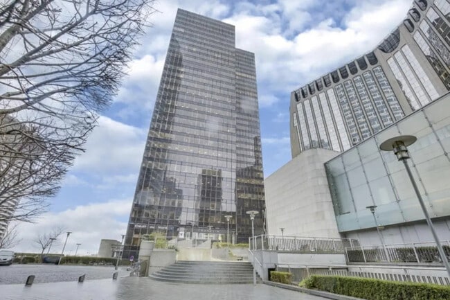 Plus de détails pour 100-101 Terrasse Boieldieu, Puteaux - Bureau à louer