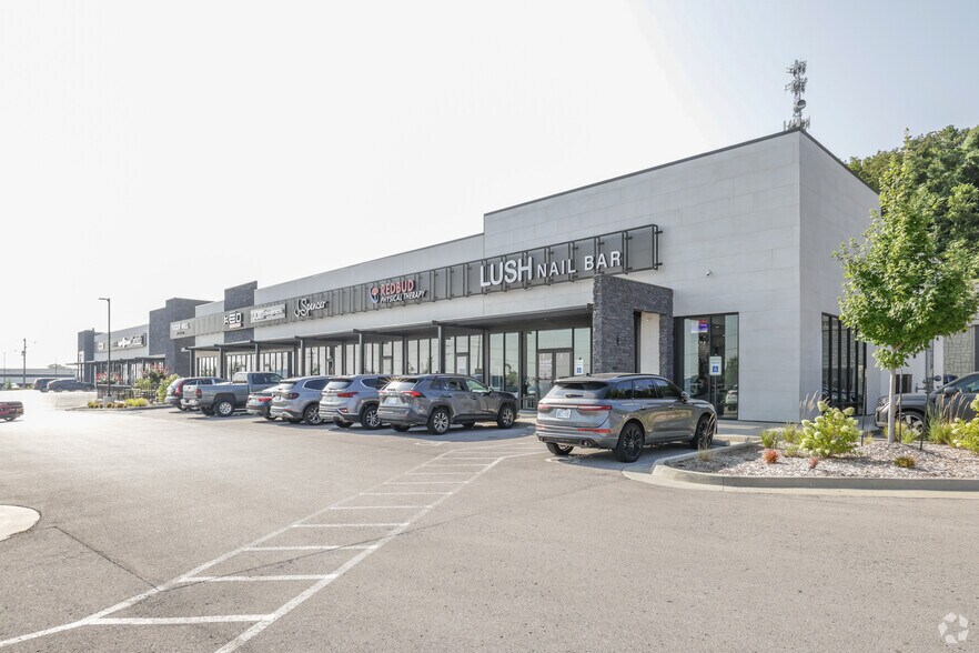801-945 E Kenosha St, Broken Arrow, OK à louer - Photo de l’immeuble – Image 2 sur 5