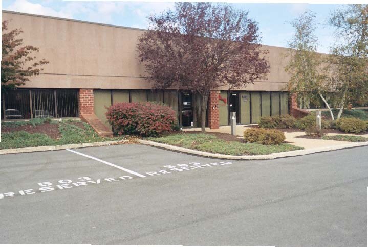 501-505 Gordon Dr, Exton, PA à vendre - Photo de l’immeuble – Image 2 sur 6