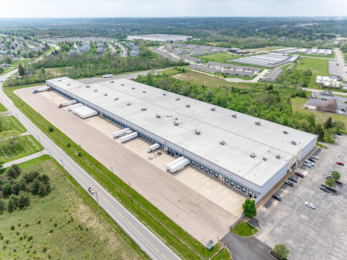 1340 E Dayton Yellow Springs Rd, Fairborn, OH à louer Photo de l’immeuble– Image 1 sur 10