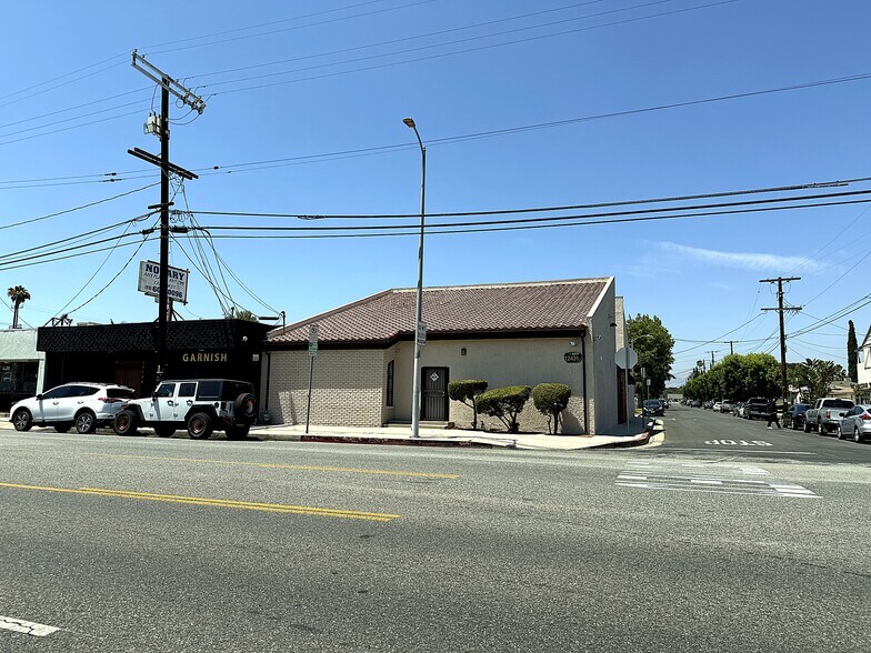 12431 Oxnard St, North Hollywood, CA à louer - Photo de l’immeuble – Image 2 sur 5