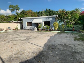 Plus de détails pour 411 15th St, West Palm Beach, FL - Local d'activités à louer