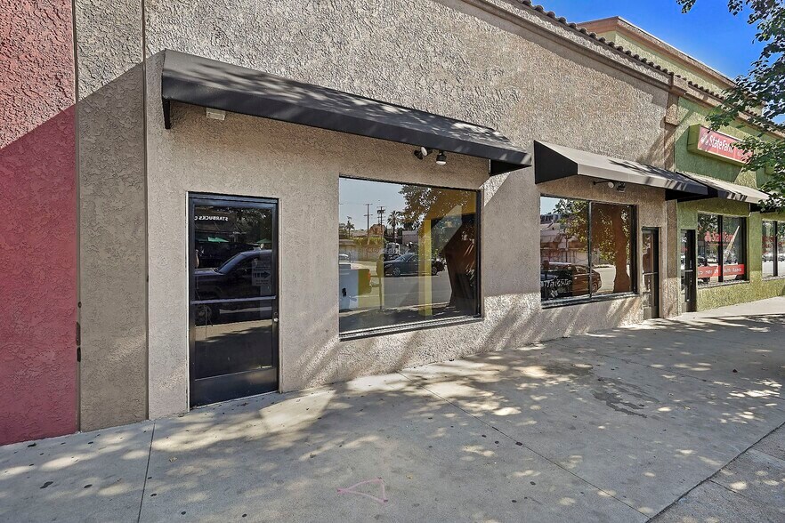 4832-4850 Lankershim Blvd, North Hollywood, CA à louer - Photo de l’immeuble – Image 1 sur 24