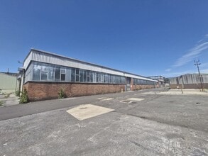 Bath Rd, Melksham à louer Photo de l’immeuble– Image 2 sur 7