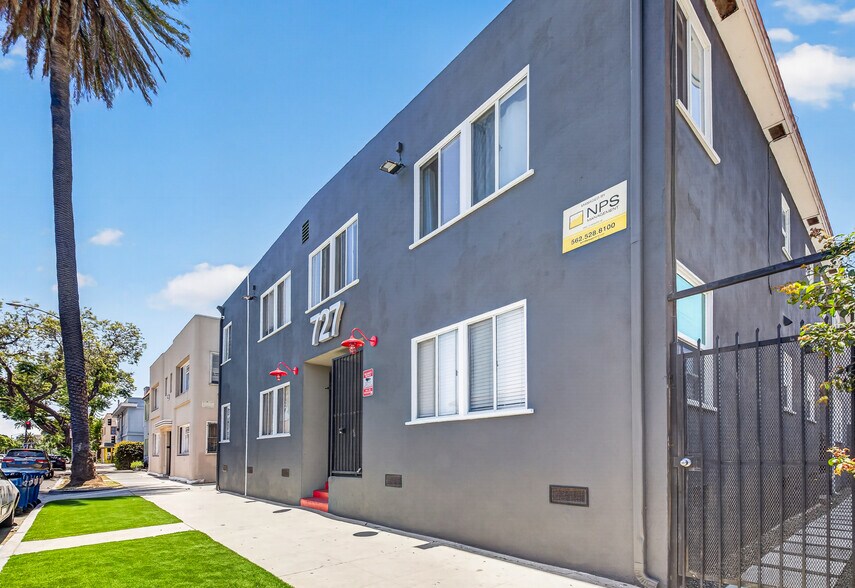 727 Olive Ave, Long Beach, CA à vendre - Photo de l’immeuble – Image 3 sur 28