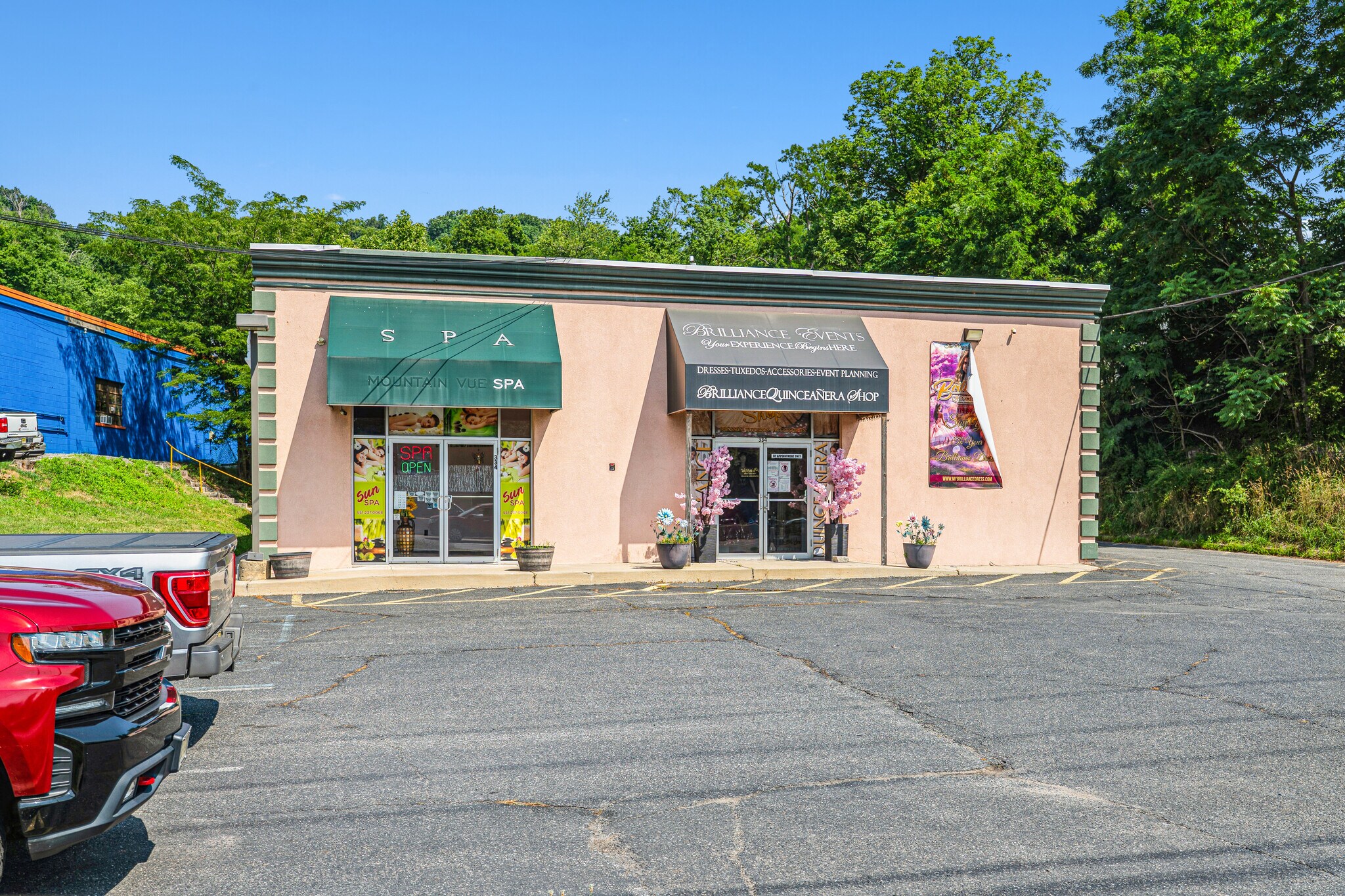 334 Route 22 W, Green Brook, NJ à vendre Photo de l’immeuble– Image 1 sur 8