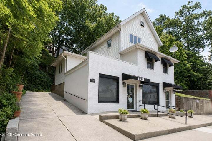 1299 Richmond Rd, Staten Island, NY à vendre - Photo de l’immeuble – Image 2 sur 21