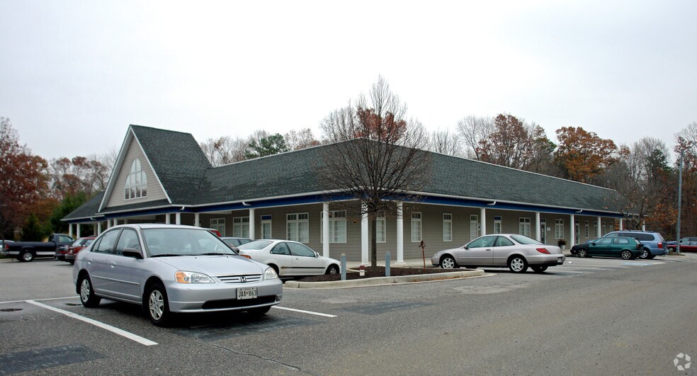 325 Gambrills Rd, Gambrills, MD à louer - Photo de l’immeuble – Image 2 sur 3