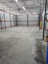 724 Caledonia Rd, Toronto, ON à louer Photo intérieure– Image 2 sur 5