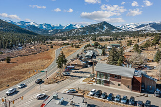 915 Moraine Ave, Estes Park, CO - VUE AÉRIENNE  vue de carte - Image1