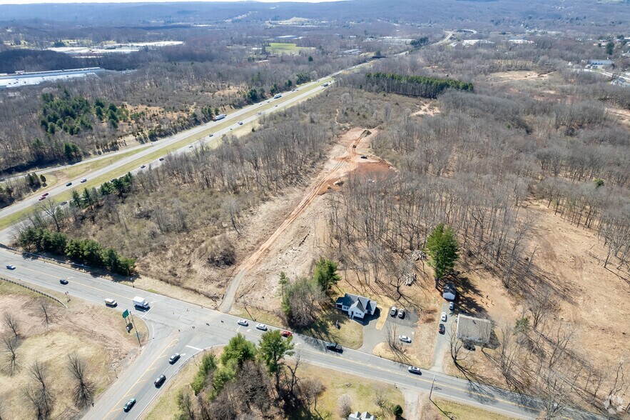 1989 Highland Ave, Cheshire, CT à louer - Photo de l’immeuble – Image 2 sur 15
