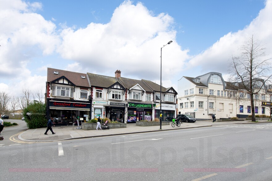 317 Ruislip Road East, Greenford à vendre - Photo de l’immeuble – Image 2 sur 4