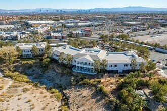 851 S Rampart Blvd, Las Vegas, NV - VUE AÉRIENNE  vue de carte - Image1