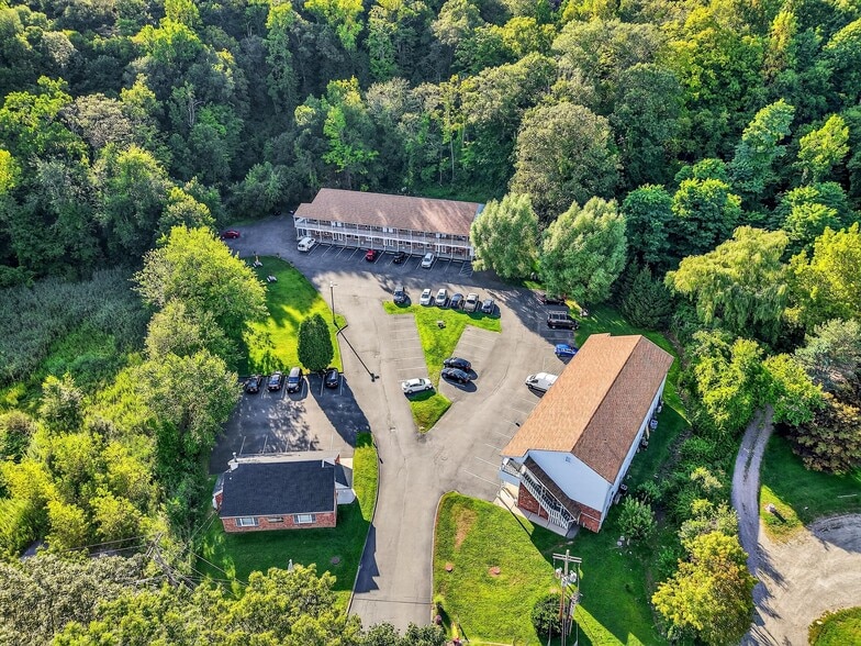 531 Route 52, Carmel, NY à louer - Aérien – Image 2 sur 22