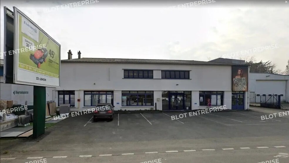 Industriel/Logistique dans Quévert à louer - Photo de l’immeuble – Image 1 sur 6