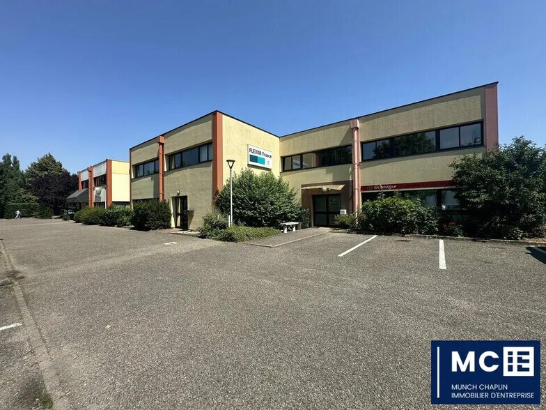 Local d'activités dans Eckbolsheim à vendre - Photo de l’immeuble – Image 1 sur 10