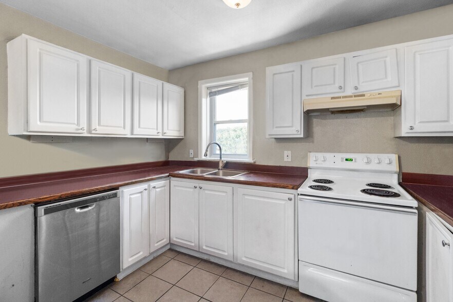 1119-1123 Merriam Ln, Kansas City, KS à vendre - Photo intérieure – Image 2 sur 61