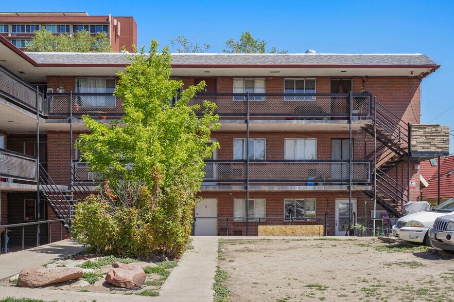 2929 W Colorado Ave, Denver, CO à vendre - Photo de l’immeuble – Image 3 sur 10